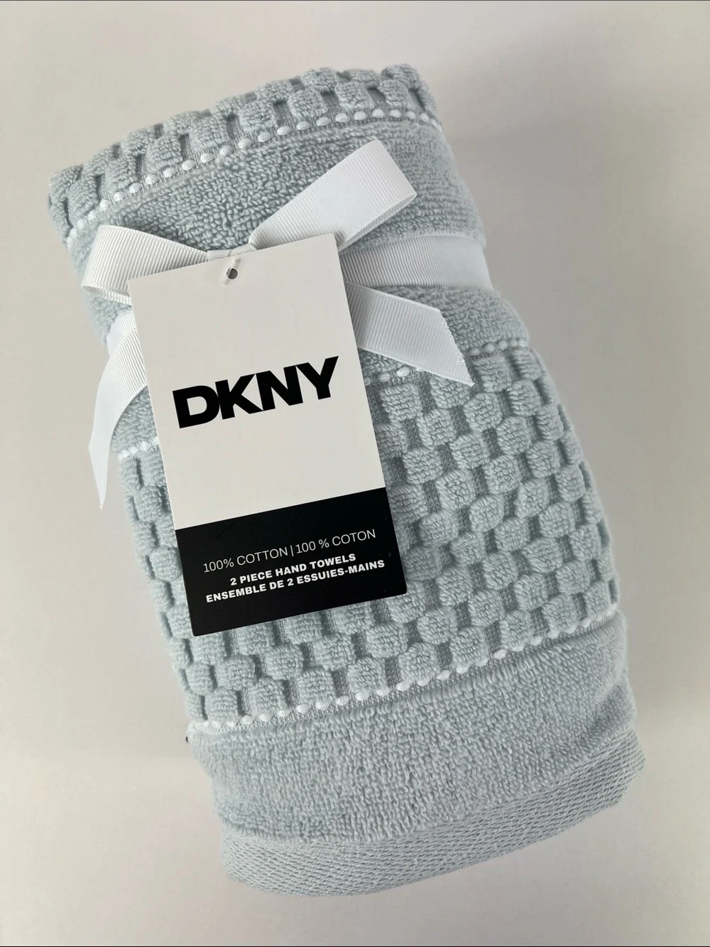 DKNY Bath Hand Towels Light Blue Textured Plush Soft Cotton Quick Dry 2 Pc NEW
